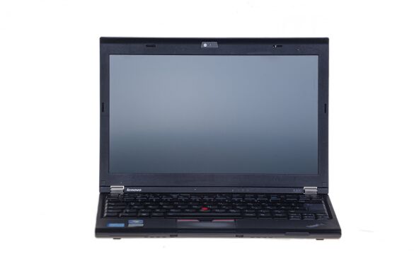 Lenovo Thinkpad X220 / 12,1" (1366x768) TN / Intel Core i5-2520M / 4 GB DDR3 / 500 GB HDD