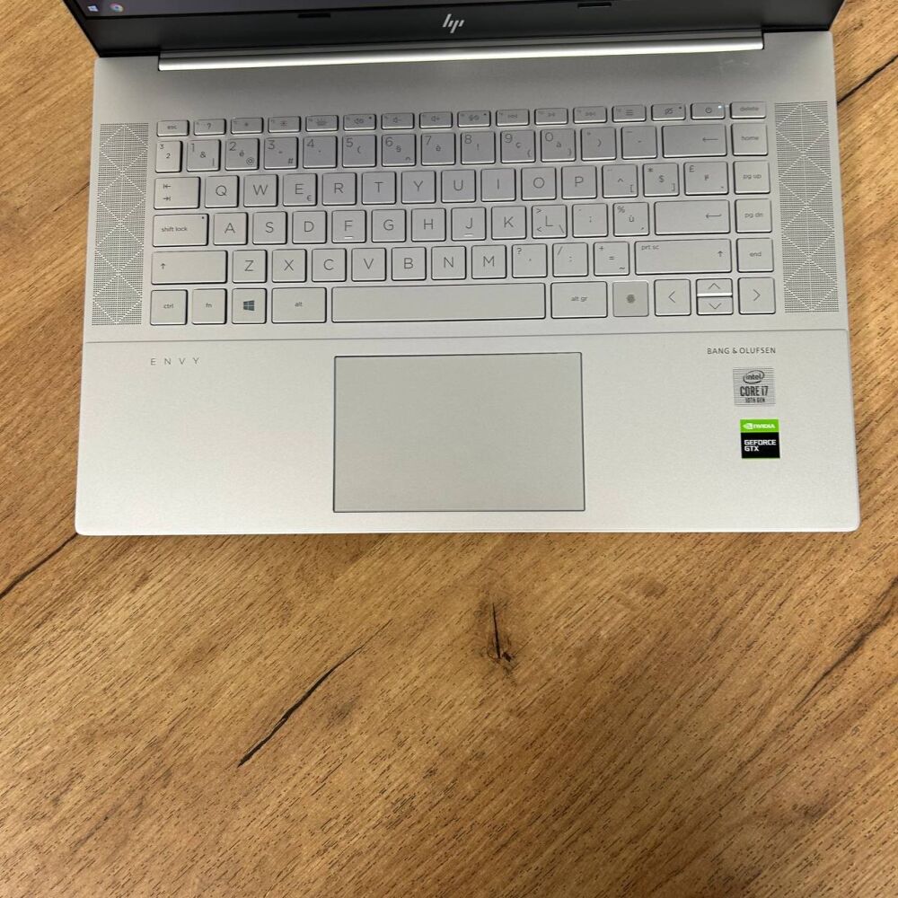 Купить игровой ноутбук HP Envy 15-ep0016nb / 15.6