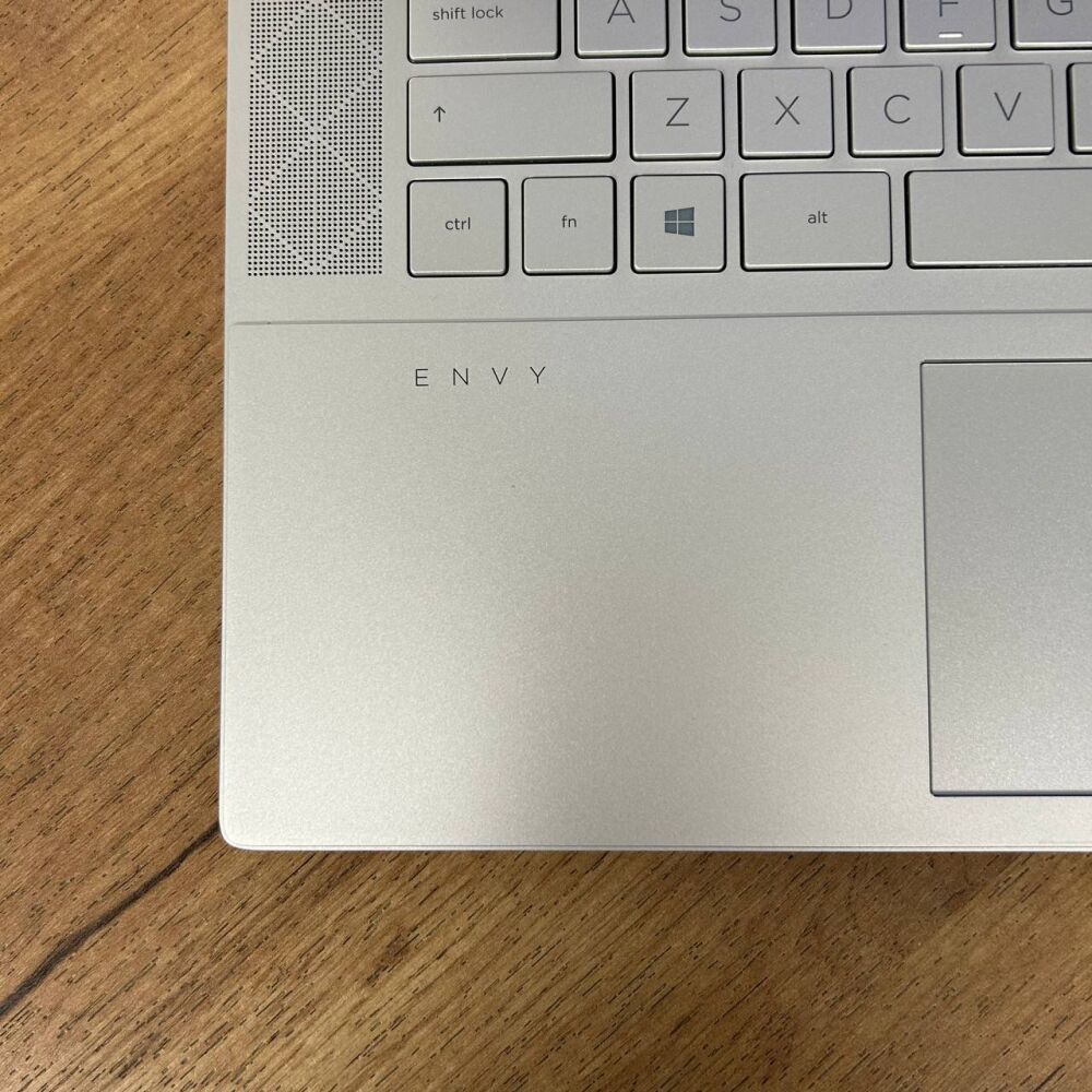 Купить игровой ноутбук HP Envy 15-ep0016nb / 15.6