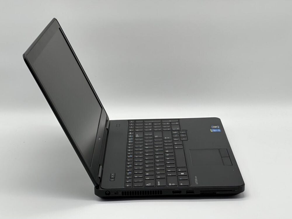 Купить ноутбук Dell Latitude E5540 / 15.6
