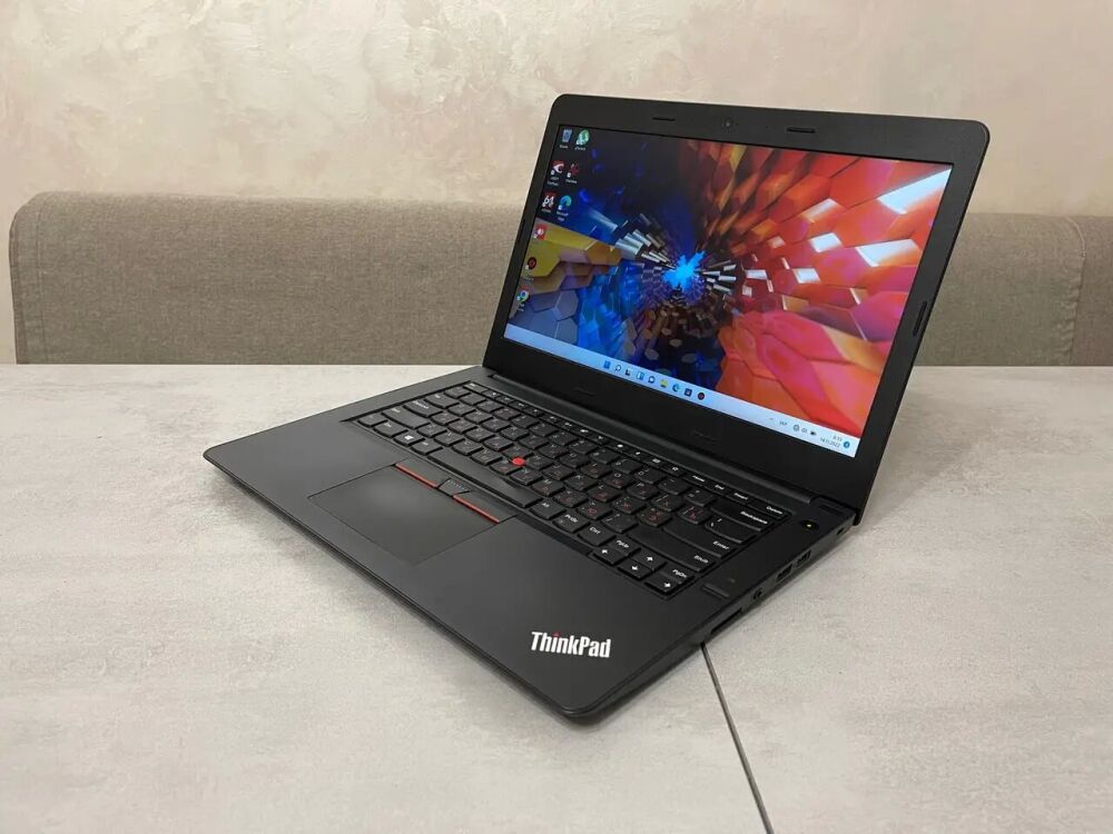 Купить ноутбук Lenovo ThinkPad E470 / 14