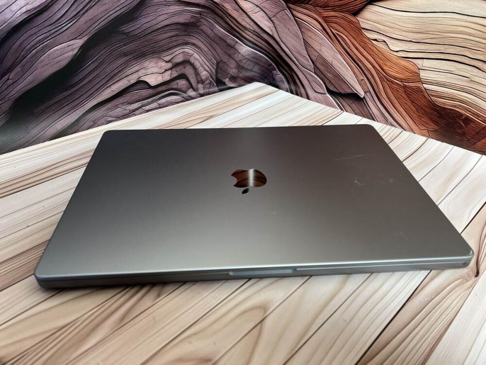 Купить ультрабук Apple MacBook Pro 16 2021 / 16.2
