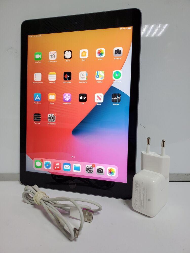 Купить планшет Apple iPad 5th Space Gray (A1822) на базе Apple A9