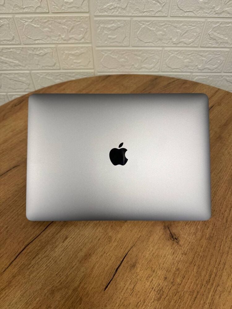 Купить ультрабук Apple MacBook Pro 13 A2338 2020 / 13.3