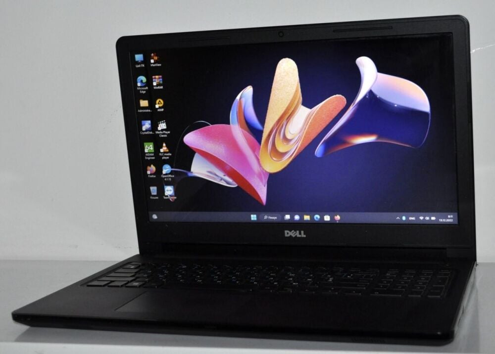 Купить ноутбук Dell Inspiron 15 3567 / 15.6