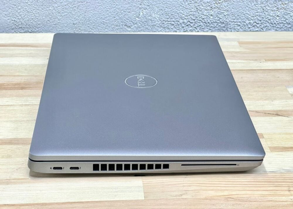 Купить ультрабук Dell Latitude 5521 / 15.6