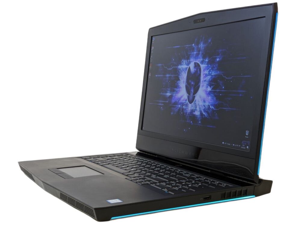 Купить игровой ноутбук Dell Alienware 17 R4 P31E / 17.3