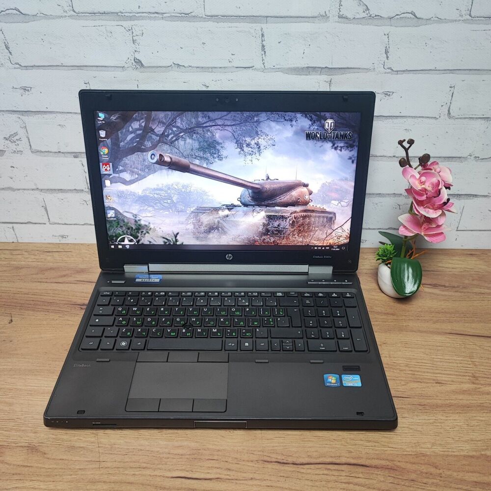 フルHD! HP 8560w i5-2520M windows10pro認証済み Купить ноутбук Б-класс HP EliteBook 8560w / 15.6
