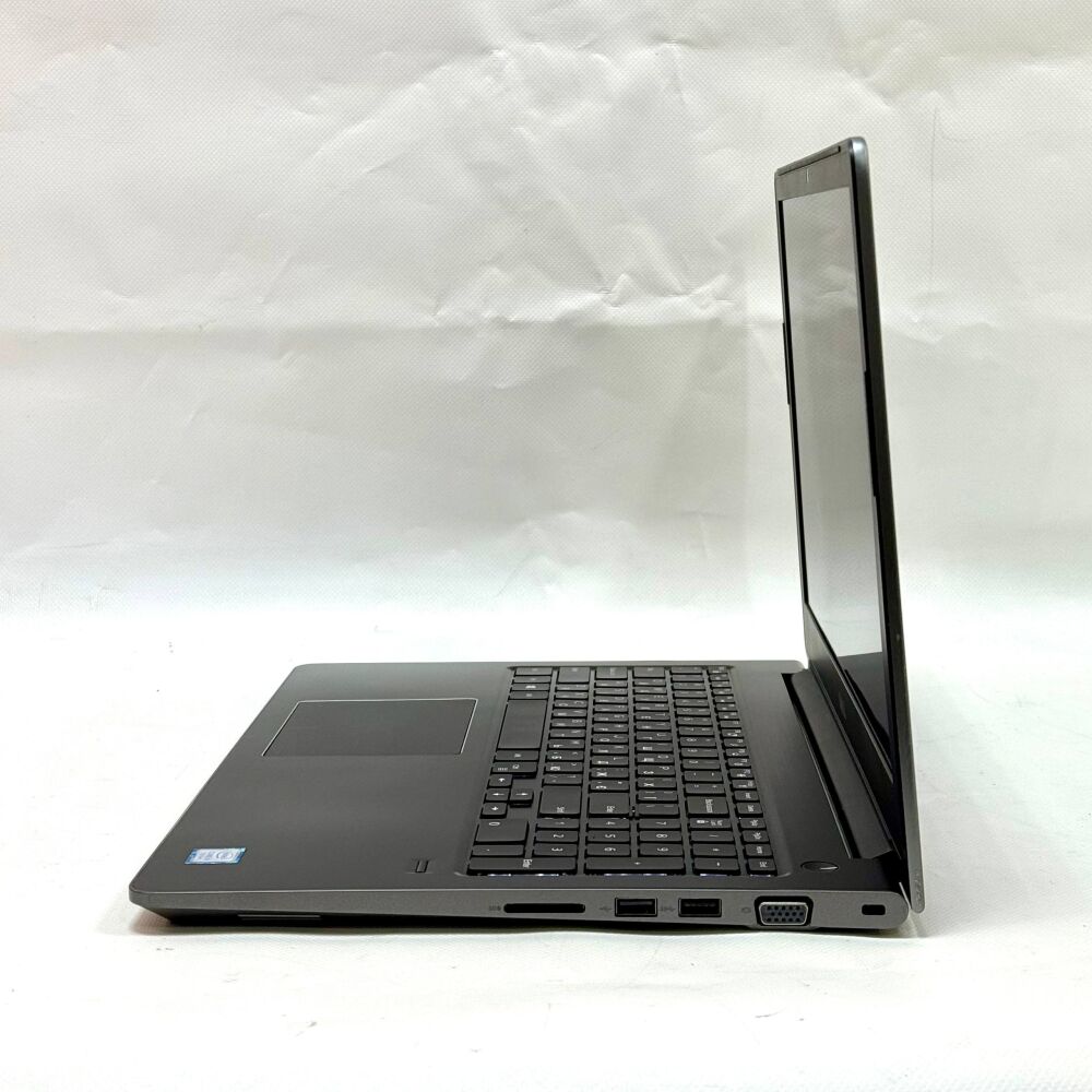 Купить ноутбук Dell Vostro 5568 / 15.6