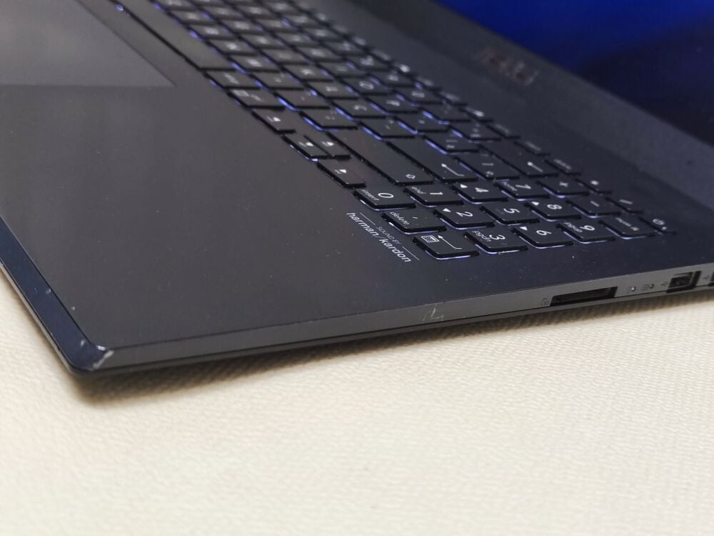 Купить игровой ноутбук Asus VivoBook X571GT / 15.6