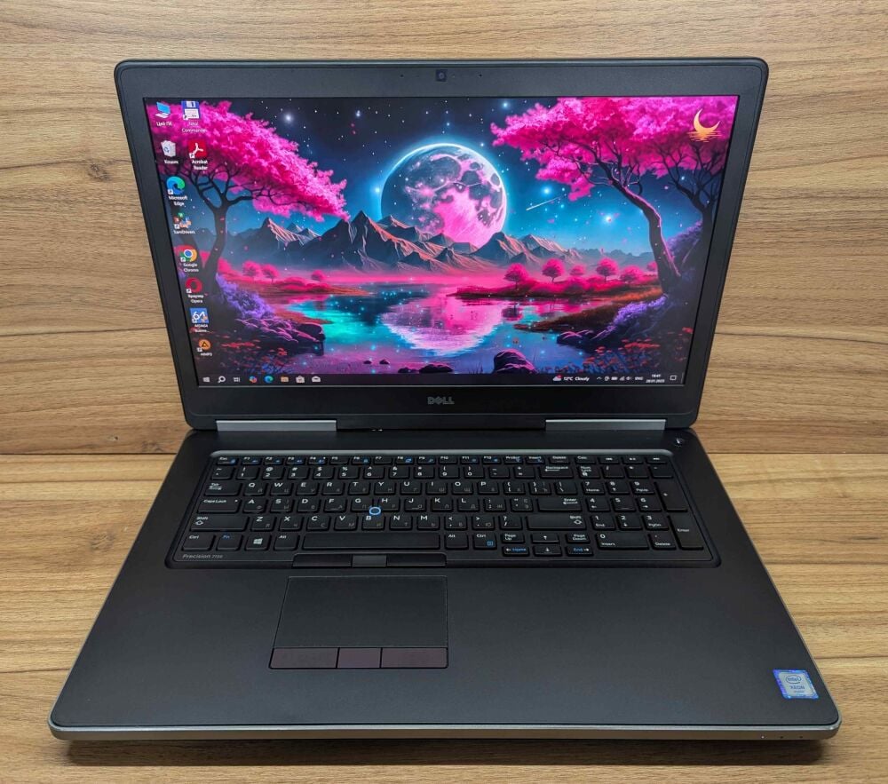 Купить мобильную рабочую станцию Dell Precision 7720 / 17.3