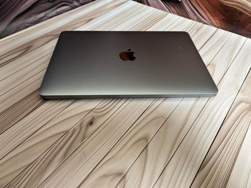 Купити нетбук Б-клас Apple MacBook 12 2016 / 12