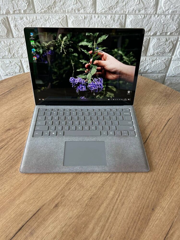 Купить ультрабук Microsoft Surface Laptop / 13.5