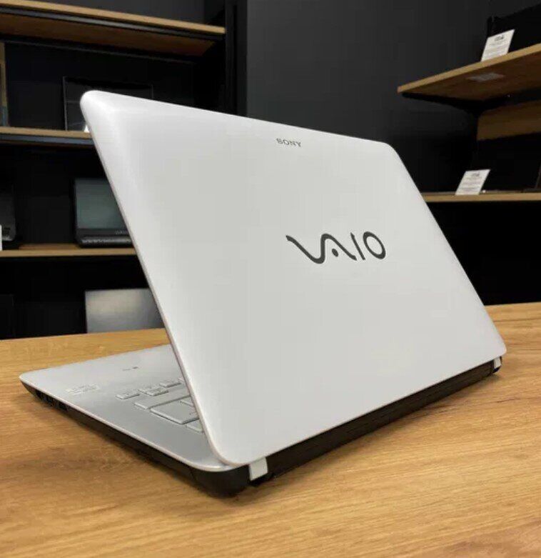 Купить ноутбук Sony Vaio SVF142C29M / 13.3