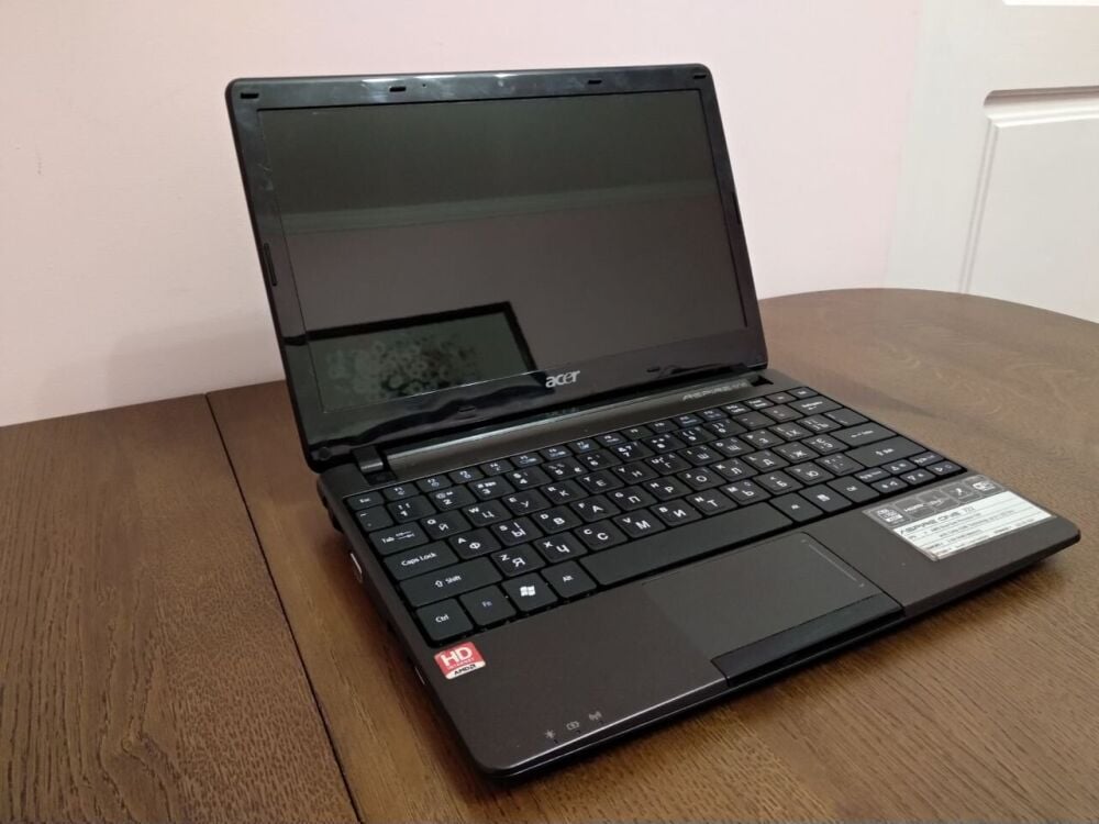 acer ASPIRE one 722-N52C/K ノートPC 11.6インチ Купить Нетбук Acer