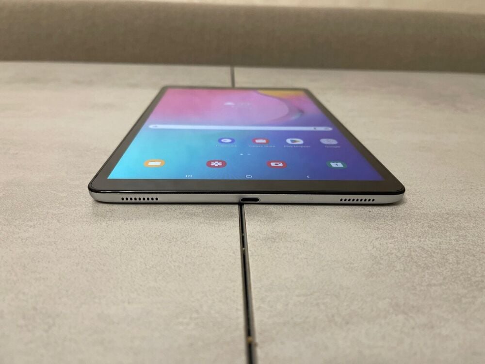 Купить планшет Samsung Galagy Tab A (SM-T510) / 10.1