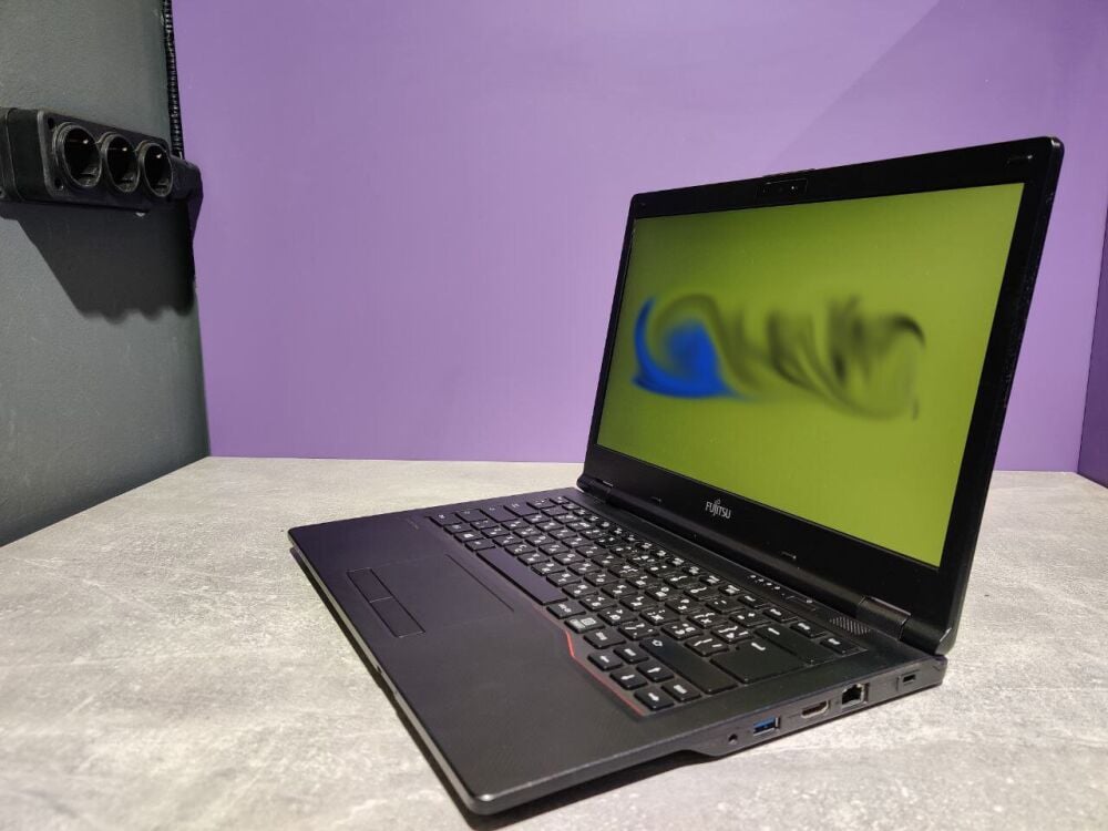 Купить ноутбук Fujitsu Lifebook E548 / 14