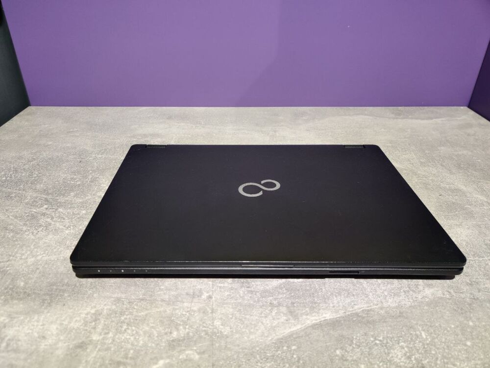 Купить ноутбук Fujitsu Lifebook E548 / 14