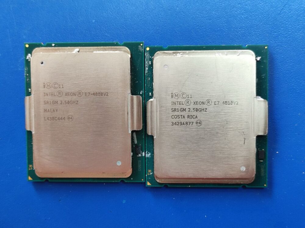 Купить Процессор Intel Xeon E7-4880 v2 / сокет LGA2011 в Украине