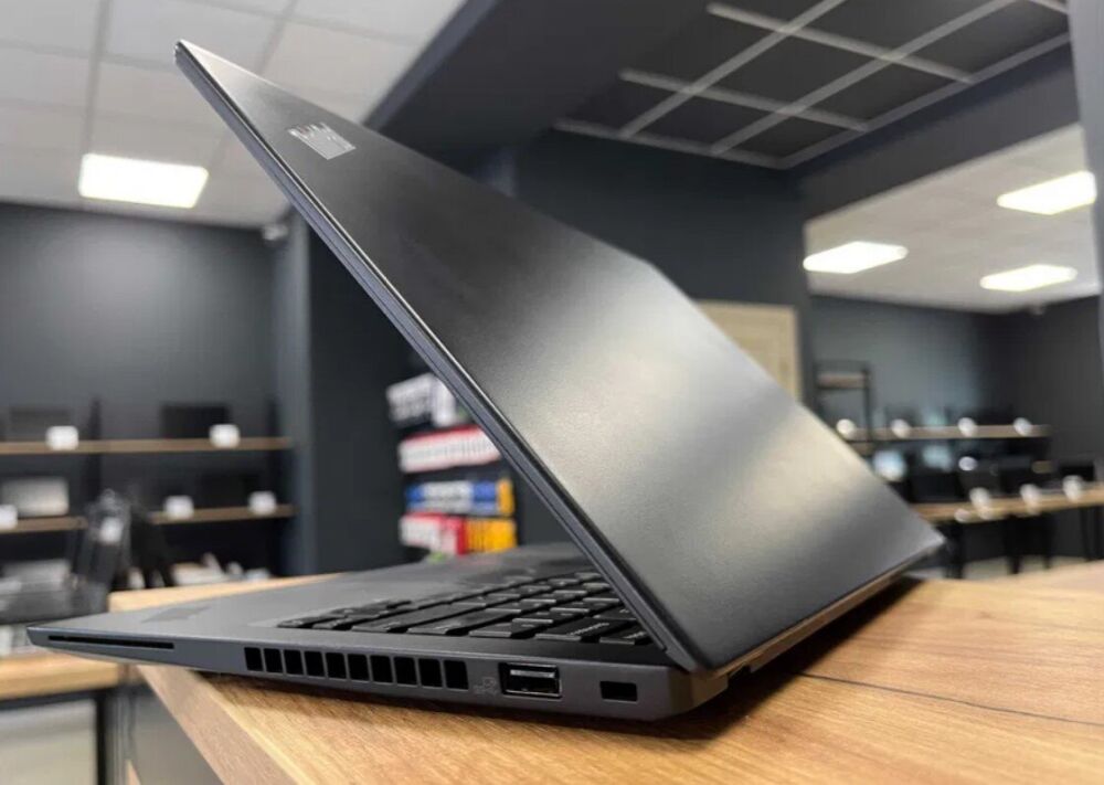 Windowsノート本体 ThinkPad a285 ryzen5 pro 2500U Radeon Lenovo ThinkPad A285 | 12.5” laptop with enterprise-grade