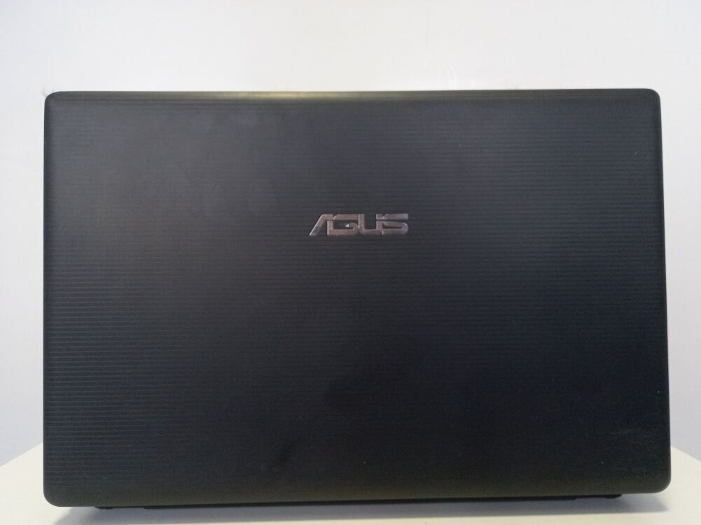 Купить ноутбук Asus X55U / 15.6