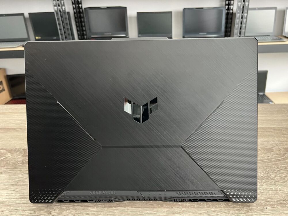 Купить игровой ноутбук Asus TUF Gaming FX505D / 15.6