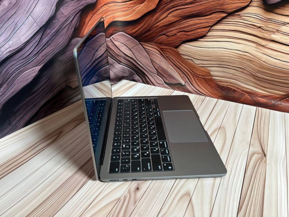 Купить ультрабук Apple MacBook Air 2022 A2681 / 13.6