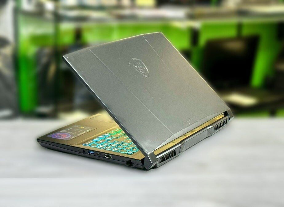 Купити ігровий ноутбук Б-клас MSI Katana 15 B13V / 15.6