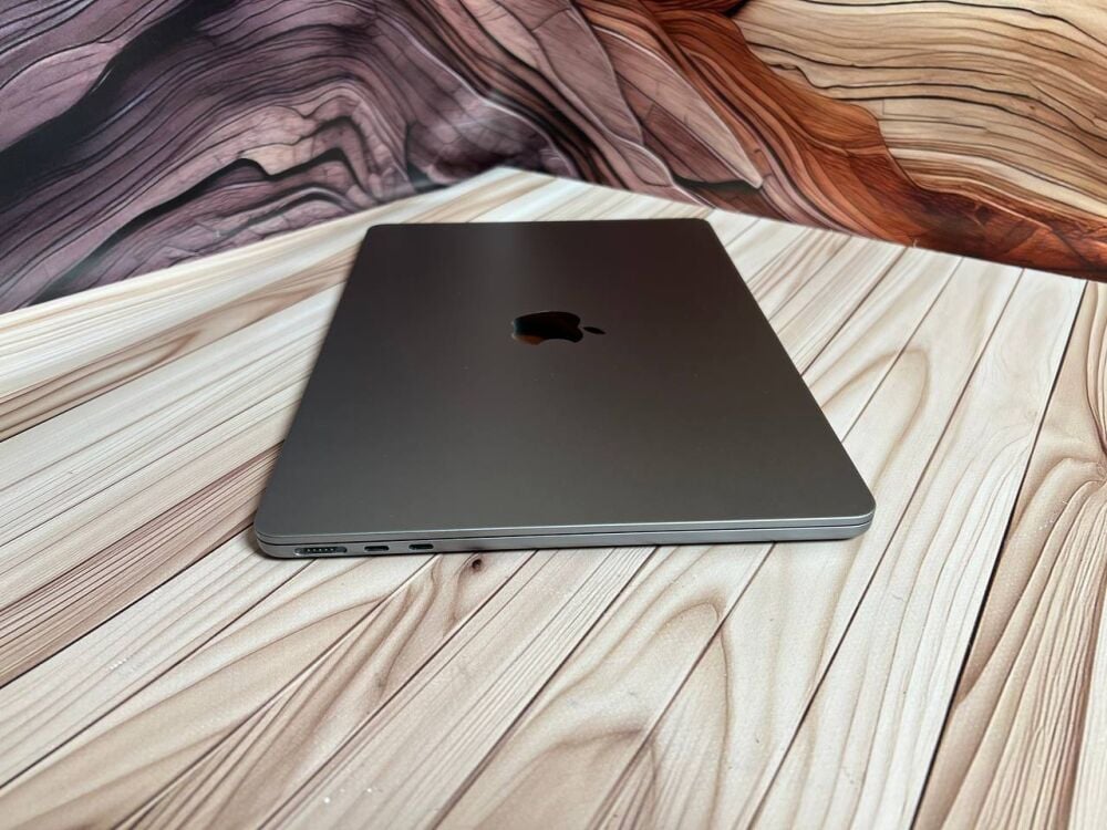 Купить ультрабук Apple MacBook Air 2022 A2681 / 13.6