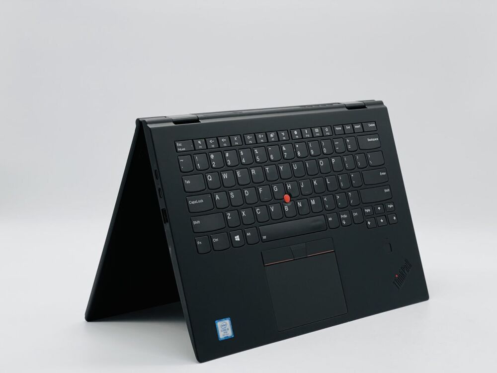 Купить ноутбук-трансформер Lenovo ThinkPad X1 Yoga (3rd Gen) / 14