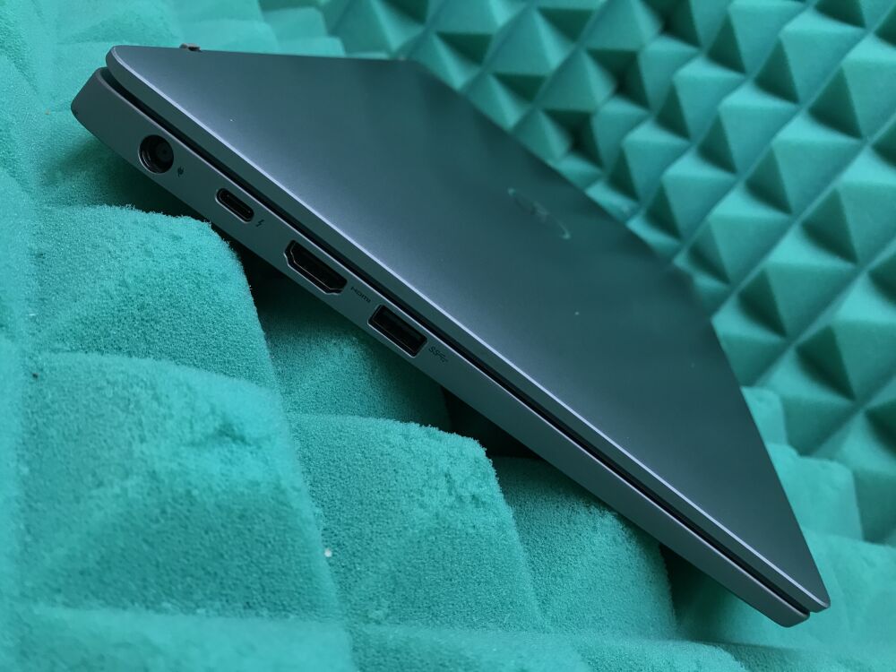 Купить Ноутбук Dell Latitude 7300 / 13.3