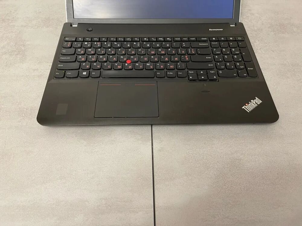 Купить ноутбук Lenovo ThinkPad E540 / 15.6