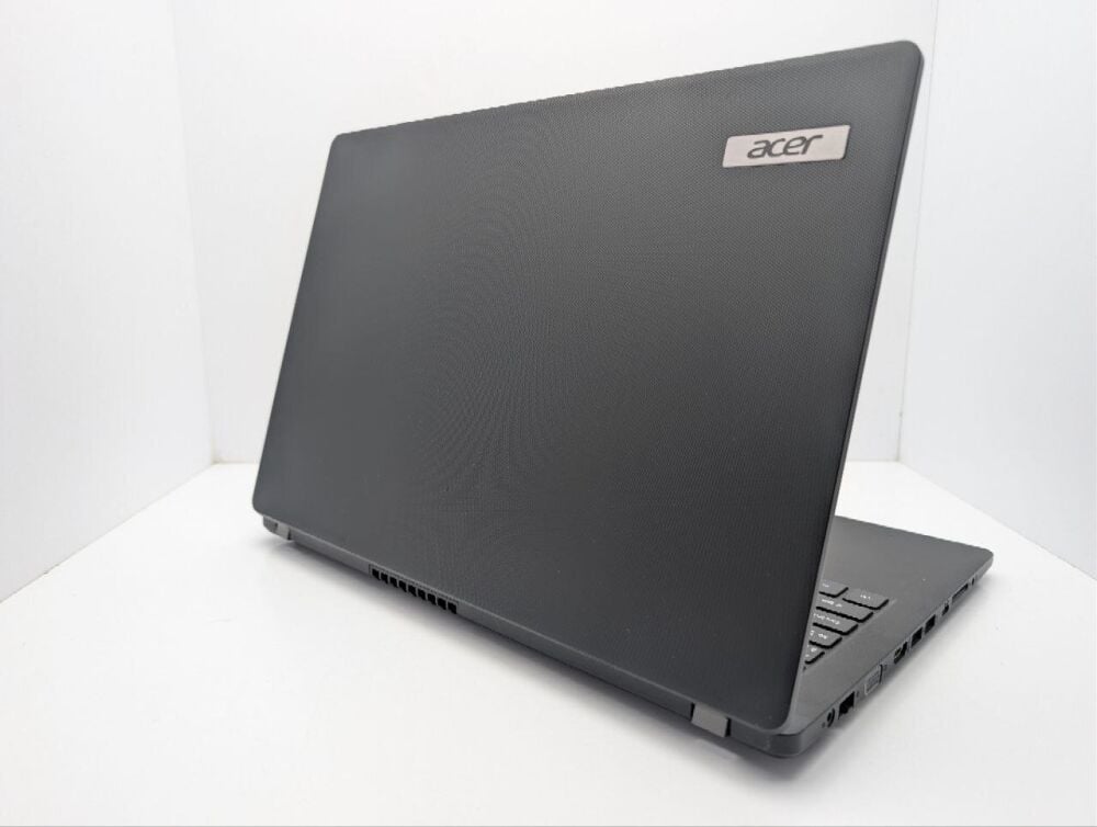Купить ноутбук Acer TravelMate P215-52 / 15.6