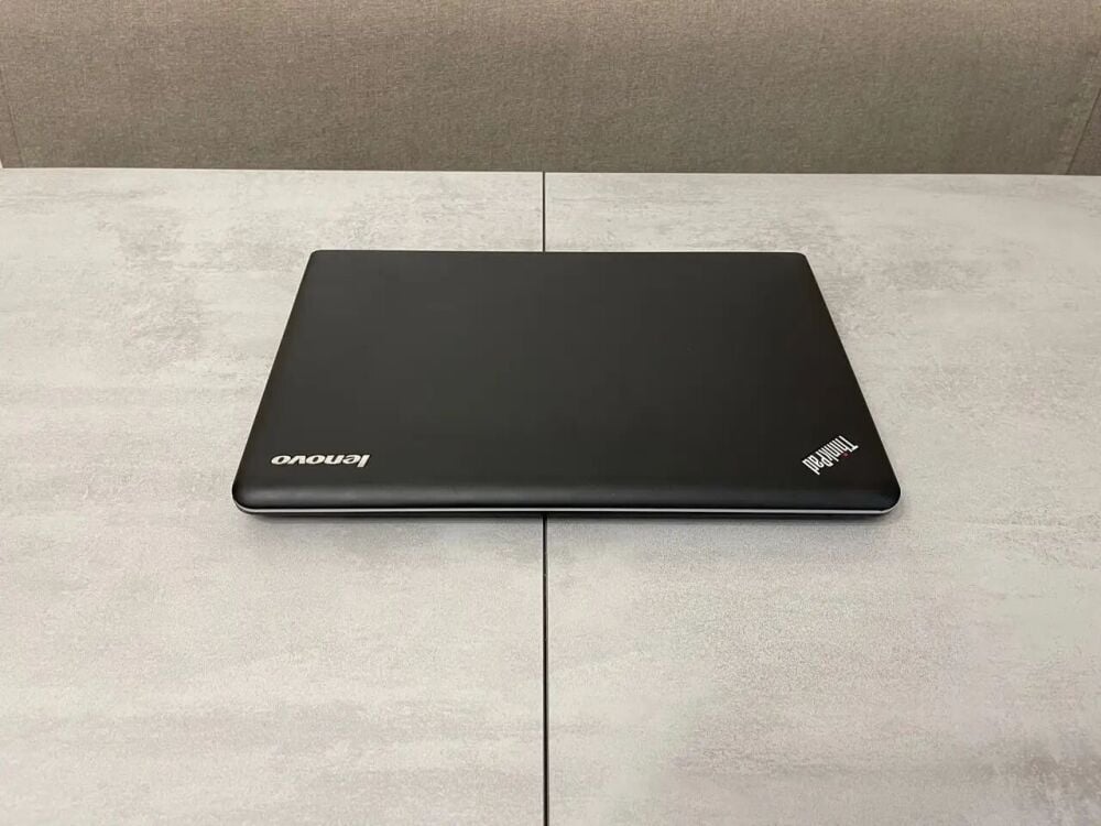 Купить ноутбук Lenovo ThinkPad E540 / 15.6