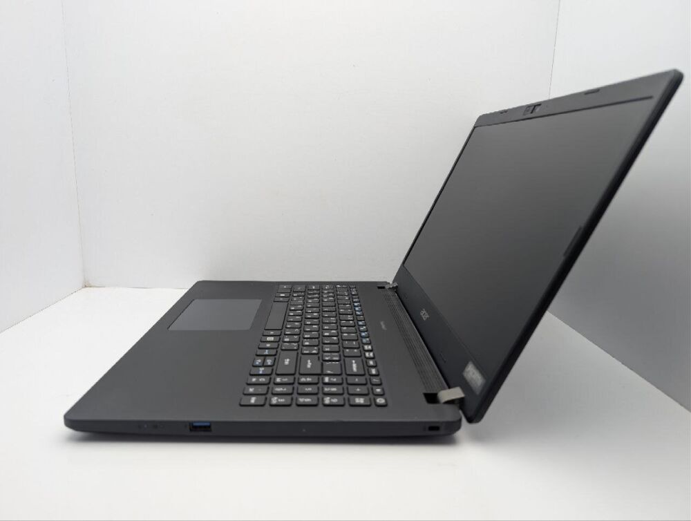 Купить ноутбук Acer TravelMate P215-52 / 15.6