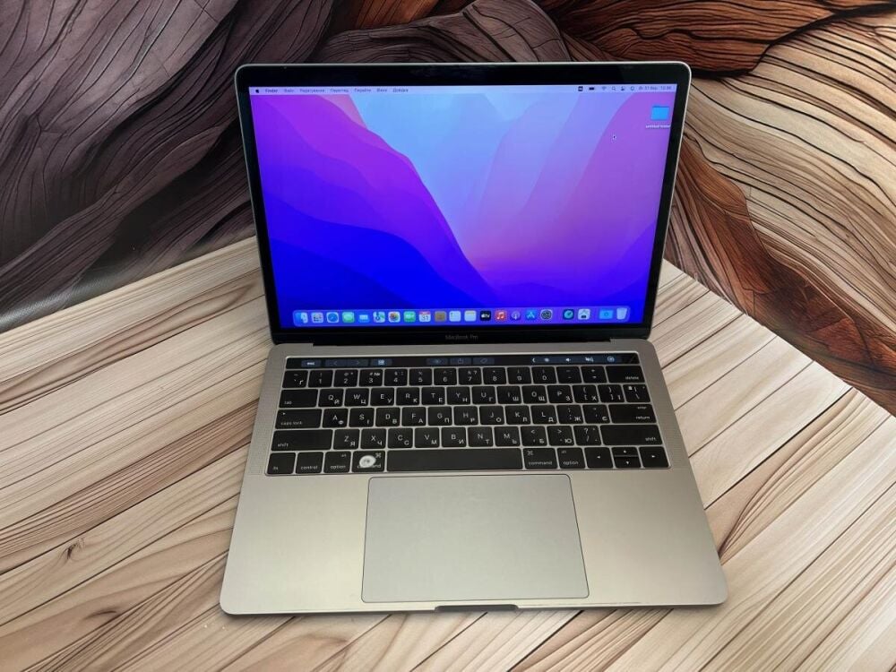 Купить ультрабук Apple MacBook Pro 13 2016 / 13.3