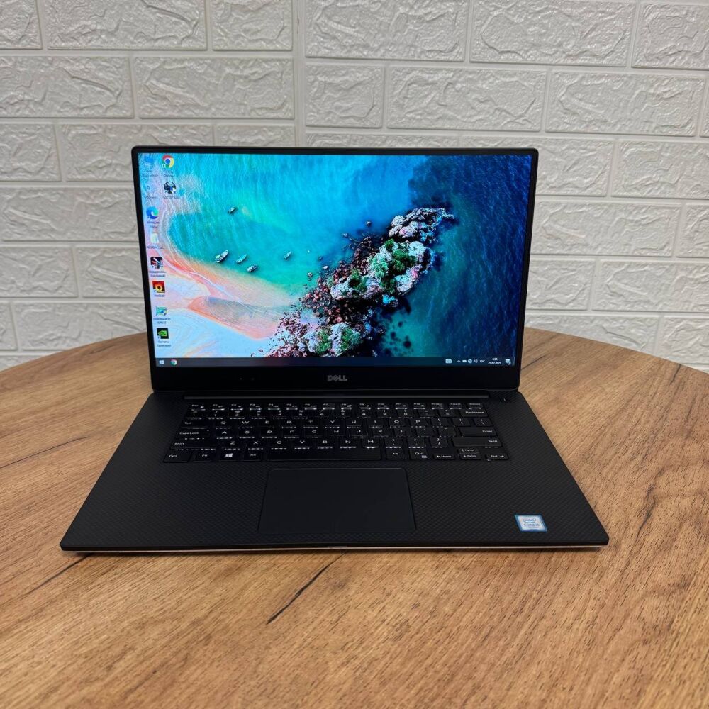 Купить игровой ноутбук Dell XPS 15 9560 / 15.6