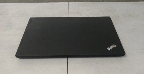 Купити ноутбук Lenovo ThinkPad P51s на базі Intel Core i7-7500U і