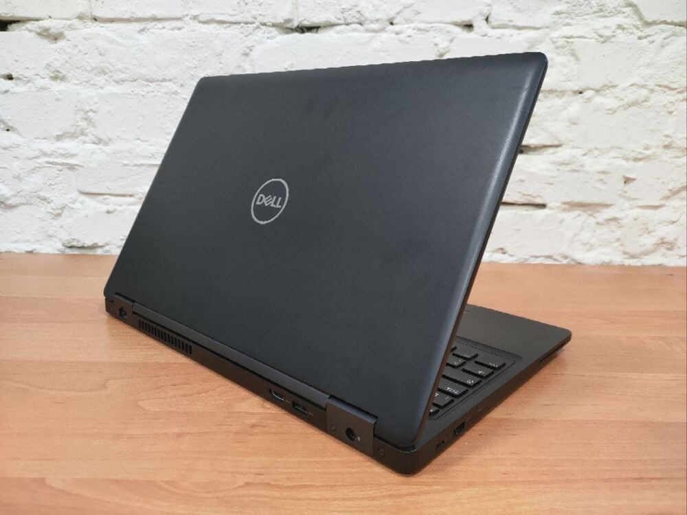 Купить ноутбук Dell Latitude 5591 / 15.6