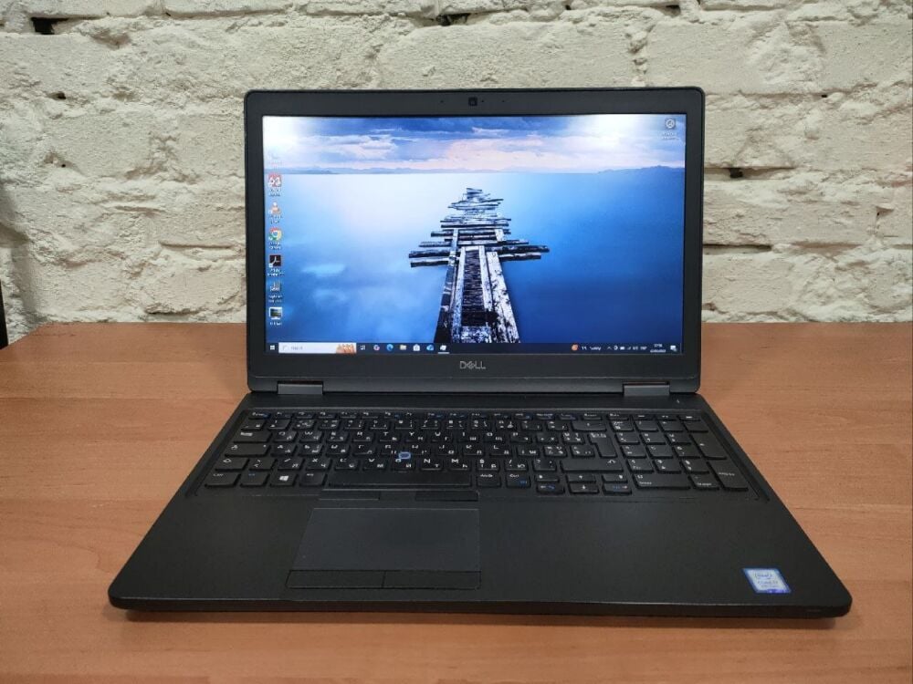 Купить ноутбук Dell Latitude 5591 / 15.6