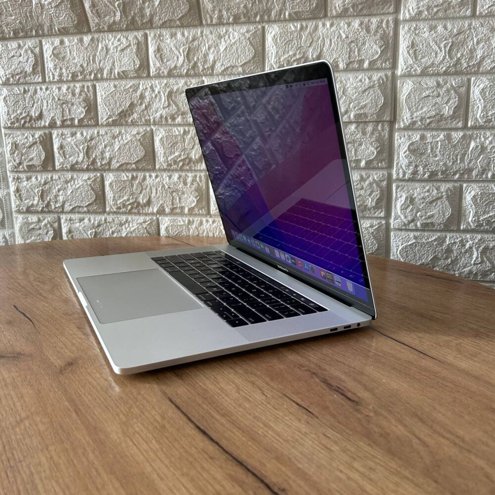 Купить ультрабук Б-класс Apple MacBook Pro A1707 (2017) / 15.4