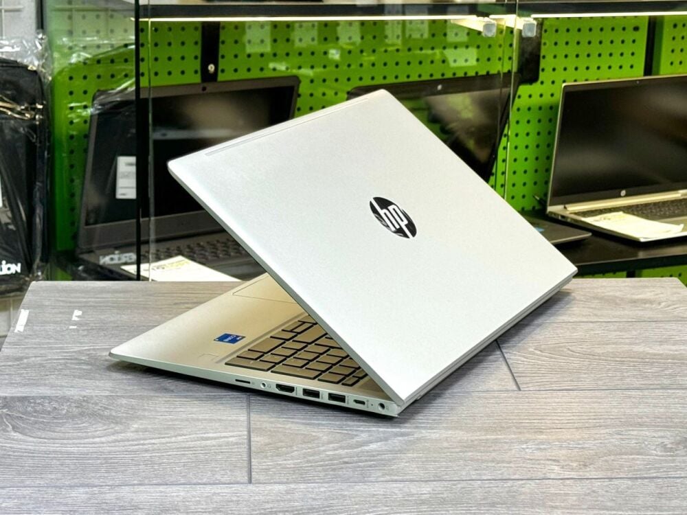 Купити ультрабук HP ProBook 450 G8 / 15.6