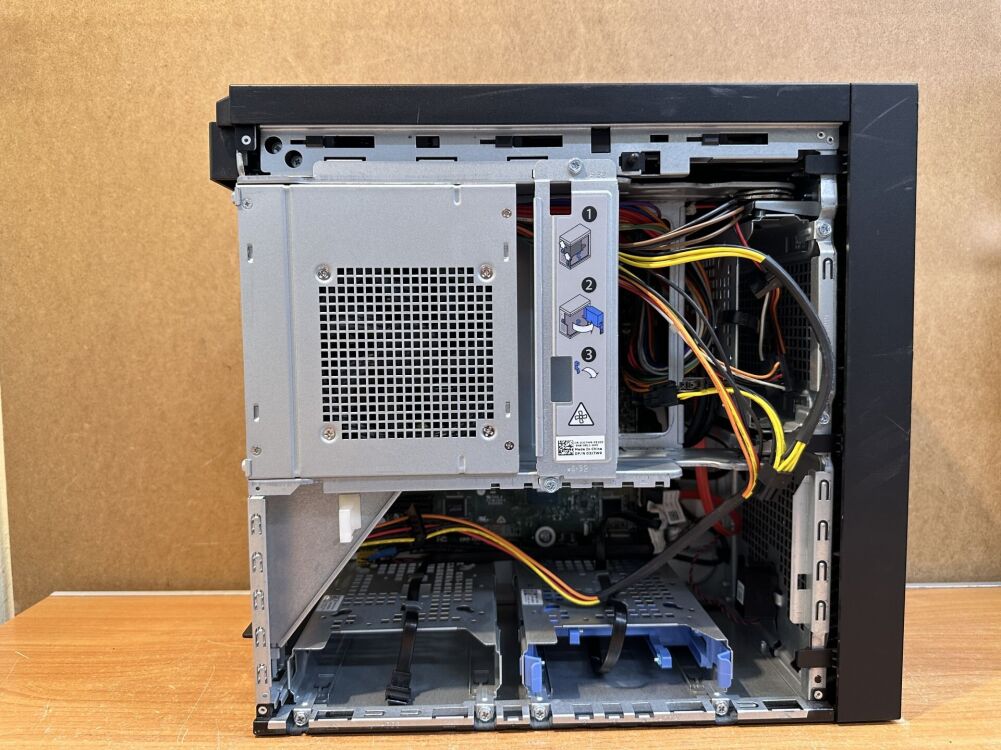 Купити Комп'ютер Б-клас Dell Precision 3630 Tower / Intel Xeon E