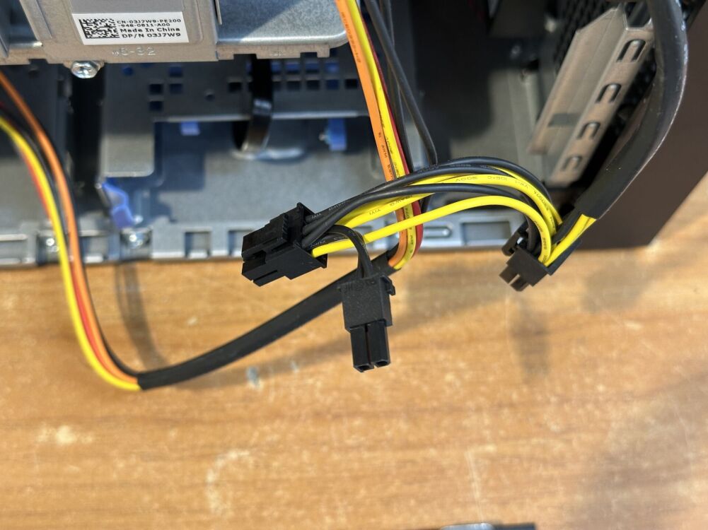 Купити Комп'ютер Б-клас Dell Precision 3630 Tower / Intel Xeon E