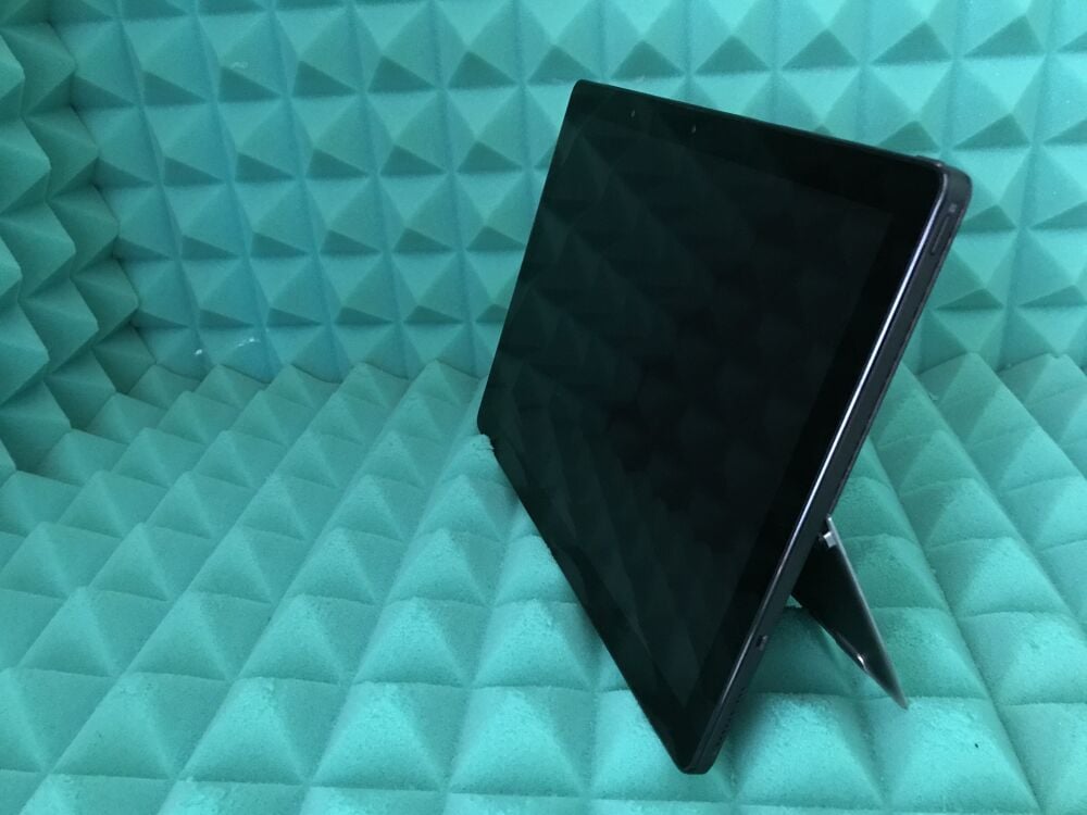 Dell Latitude 12.5 Pollici SSD 128GB Laptop Dell Latitude 5290 Convertibile - Touchscreen, I3-8130U, 4GB RAM, 128GB SSD, Win 10 Pro Tablet Con Tastiera Samsung