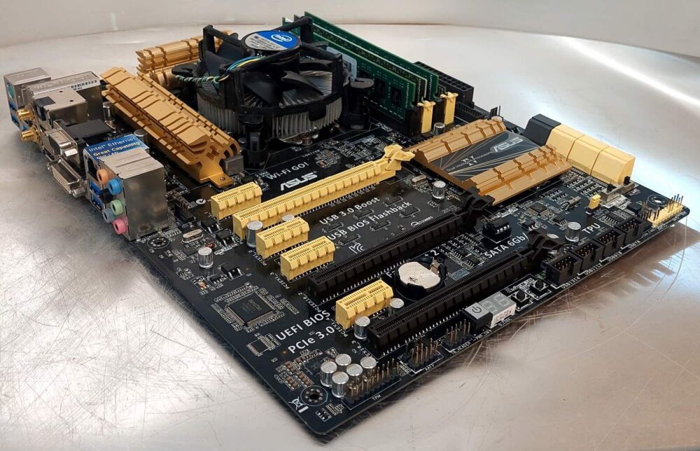 LGA1150(Intel i7 4770k・z87pro・DDR3) Купить комплект: Материнская плату Asus Z87-PRO / LGA1150 / Intel