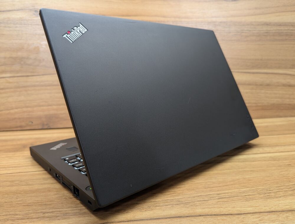 Купити нетбук Lenovo ThinkPad X270 / 12.5