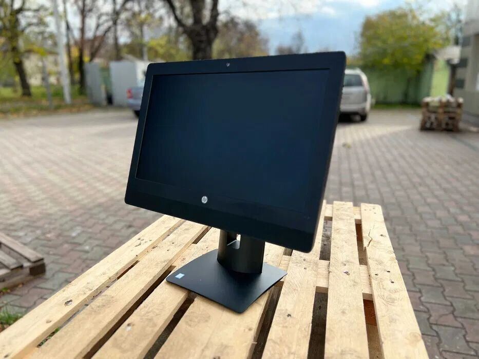 HP ProOne 600 G3　メモリ16GB　HDD HP ProOne 600 G3 メモリ16GB HDD HP ProOne 600 G3 21.5