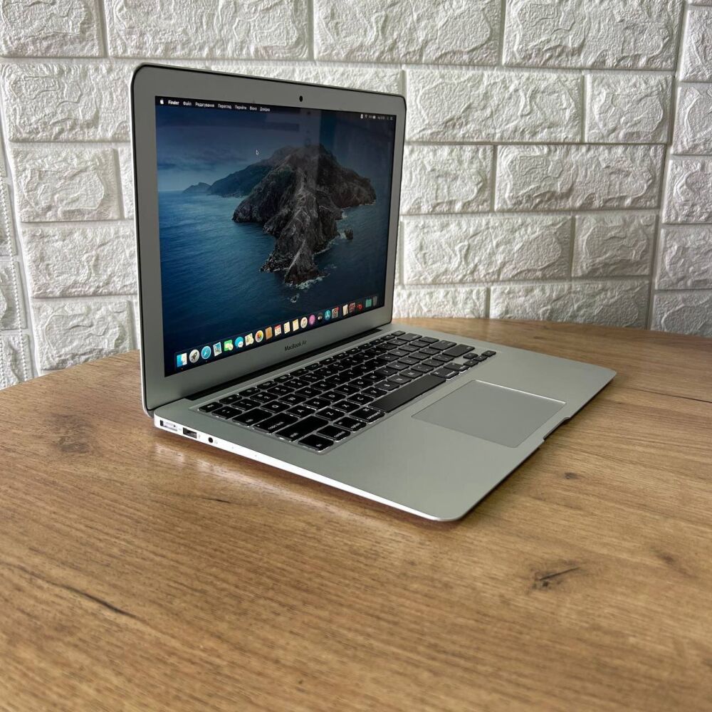 Купити ультрабук Б-клас Apple MacBook Air 13 A1466 2017 / 13.3