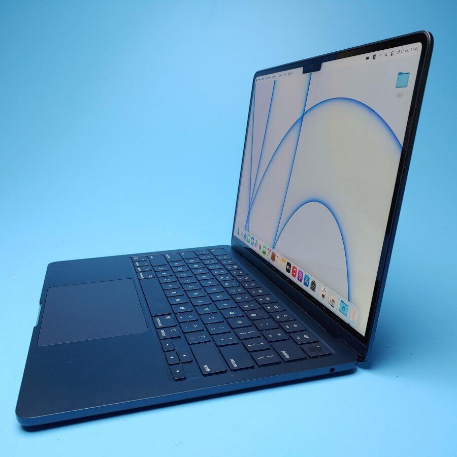 S41★【美品】MacBook Air　A2681 MacBook Air Apple 13.6inch MLXY3J/A A2681 2022 TouchID